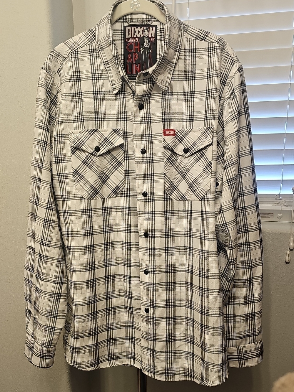 Dixxon The Chaplin Flannel Men’s Large Black White Plaid Snap Shirt